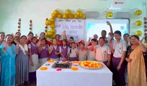 पेणच्या दिव्यांग विद्यार्थ्यांनी साजरा केला देवेंद्र फडणवीसांचा वाढदिवस