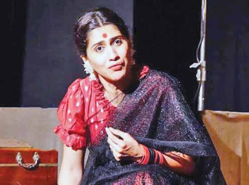 हंसाबाईंचा पुन्हा आविष्कार : सांगत्ये ऐका