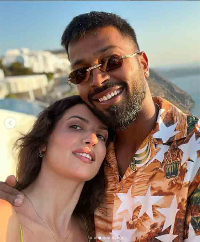 Hardik-Natasa : आधी प्रेग्नंसी, मग ३ लग्न…अशी होती हार्दिक-नताशाची लव्हस्टोरी