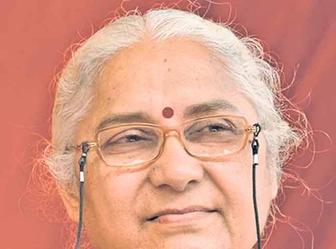 मेधा पाटकर यांना ५ महिन्यांच्या कारावासाची शिक्षा