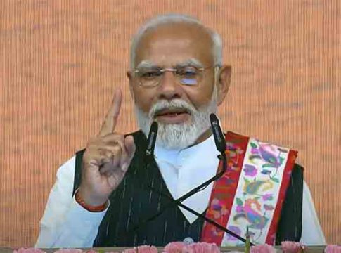 PM Narendra Modi : पुढील ५ वर्षात वैद्यकीय शिक्षणातील ७५ हजार जागा वाढवणार!