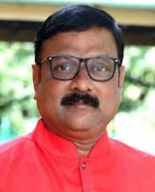छत्रपतींचा पुतळा कोसळण्यामागे राजकीय कट – अतुल काळसेकर