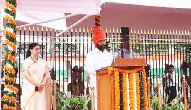 शेतकरी, युवक, कामगार, महिला भगिनींचा विकास करण्यास शासन कटिबद्ध