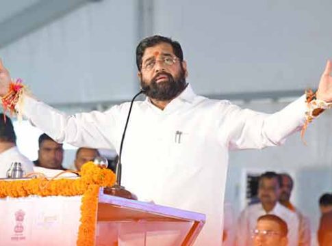 औरंगजेबाचे गोडवे गाणारे देशद्रोहीच; एकनाथ शिंदेंचा घणाघात