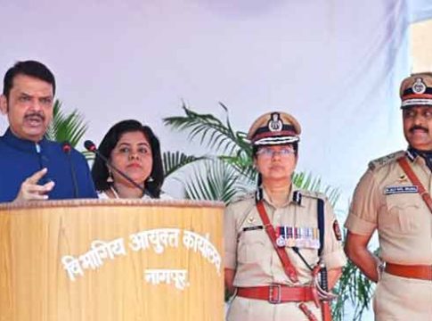 सामान्य माणसांच्या जीवनात परिवर्तन व्हावे यासाठी प्रयत्नांची पराकाष्ठा करु – उपमुख्यमंत्री देवेंद्र फडणवीस