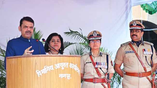 सामान्य माणसांच्या जीवनात परिवर्तन व्हावे यासाठी प्रयत्नांची पराकाष्ठा करु – उपमुख्यमंत्री देवेंद्र फडणवीस
