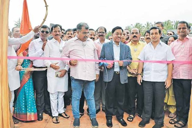 कोकणी माणसाची बुद्धिमत्ता, गुणात्मकता हुशारी येथील जनतेच्या विकासासाठी सार्थकी लावूया