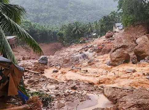 Wayanad rain : वायनाडमध्ये निसर्गाचा रुद्रावतार! दुर्घटनेत आतापर्यंत ३०८ जणांचा मृत्यू