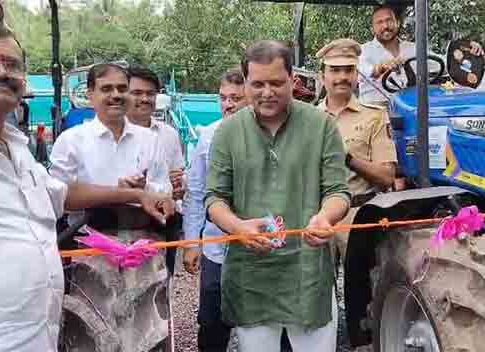 समुद्रकिनाऱ्यांच्या स्वच्छतेसाठी ग्रामपंचायतींना जर्मन बनावटीच्या अत्याधुनिक मशिन्सचे वाटप