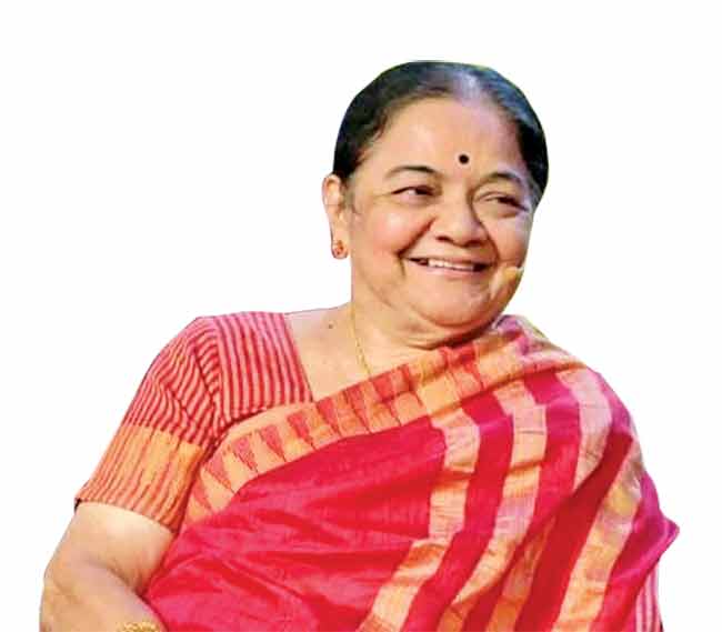 बहुआयामी व्यक्तिमत्त्व डॉ. स्नेहलता देशमुख