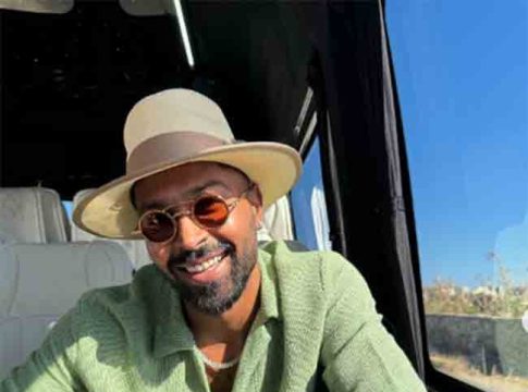 Hardik Pandya: नताशापासून वेगळे झाल्यानंतर कोणासोबत फिरतोय हार्दिक पांड्या?