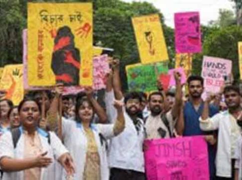 कोलकाता हत्या प्रकरणाचे महाराष्ट्रभर तीव्र पडसाद; डॉक्टरांचा संप, रुग्णसेवा ठप्प