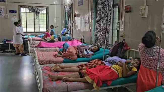 Palghar News : पालघरमधील आश्रमशाळेतील ७६ विद्यार्थीनींना जेवणातून विषबाधा!
