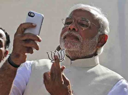 Pm Modi: कोणता स्मार्टफोन वापरतात पंतप्रधान नरेंद्र मोदी?