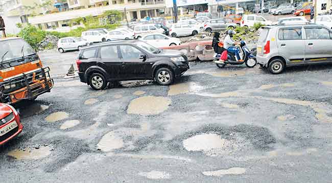 Mumbai News : गणेशोत्सवापूर्वी शहरातील सर्व रस्ते मास्टिक पद्धतीनेच दुरुस्त होणार