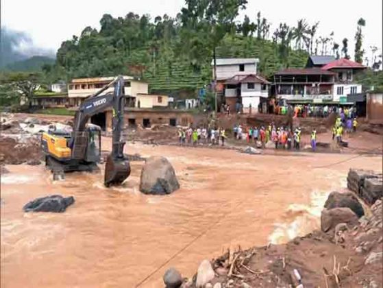 Wayanad Landslides: वायनाड भूस्सखलनात आतापर्यंत २५६ जणांचा मृत्यू, अनेक जण मलब्याखाली असण्याची शक्यता