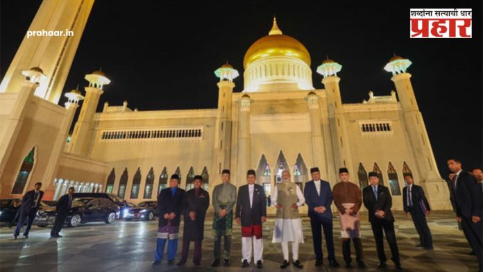 Narendra Modi : नरेंद्र मोदी पोहोचले मशिदी पाहायला ब्रुनेईमध्ये, मशिदीची खासियत काय? जाणून घ्या....