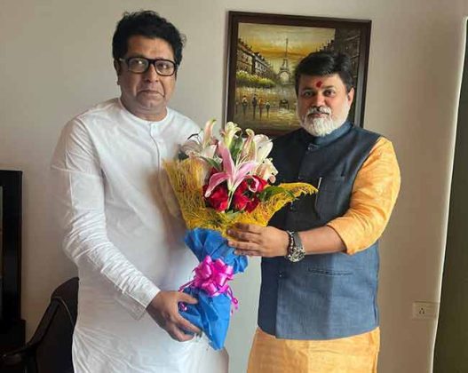 Politics : योगायोग की राजकीय खलबतं? उद्योगमंत्री उदय सामंत यांनी घेतली राज ठाकरे यांची भेट