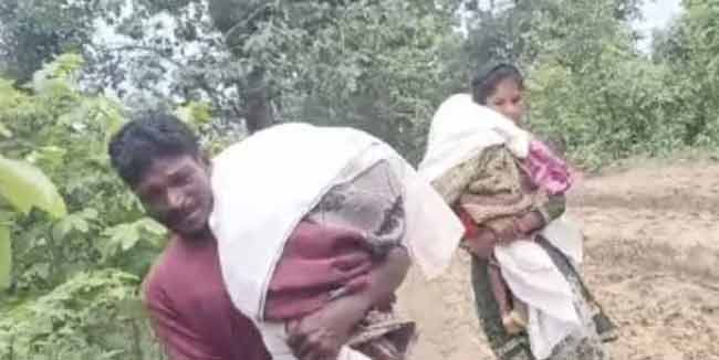 अरेरे! तापाच्या उपचारासाठी डॉक्टरऐवजी पुजाऱ्याकडे गेलेल्या दोन चिमुकल्या भावंडांचा दुर्दैवी मृत्यू