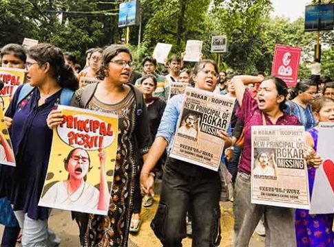 Doctor Strike : पश्चिम बंगालमधील डॉक्टरांचा संप मागे!