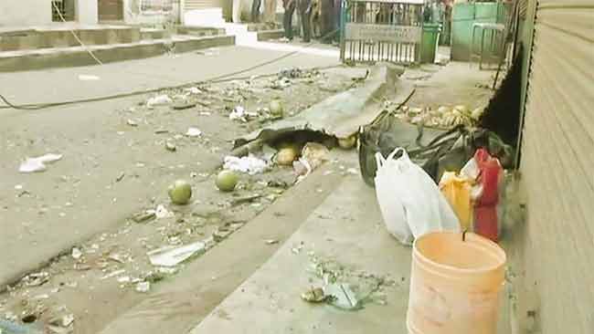 Kolkata News : कोलकात्याच्या एसएन बॅनर्जी रोडवर स्फोट; एक जण जखमी!