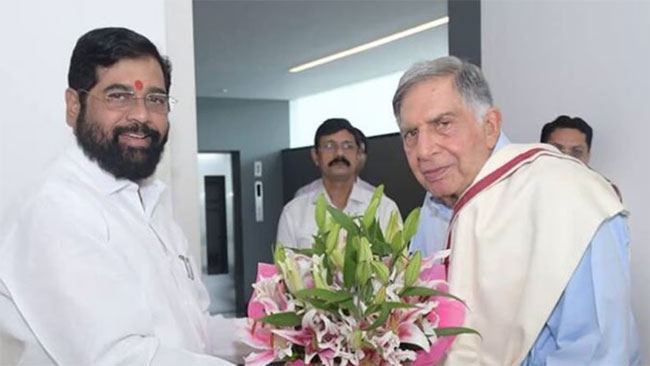 Ratan Tata : रतन टाटांच्या पार्थिवावर शासकीय इतमामात होणार अंत्यसंस्कार; सर्वसामान्यांना घेता येणार पार्थिवाचे अंत्यदर्शन