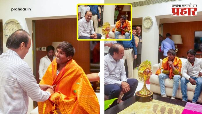 Suraj Chavan and Ajit Pawar : स्वप्नपूर्ती... सूरजला 'बिग' घर बांधून द्या; अजित पवारांचा एक फोन...