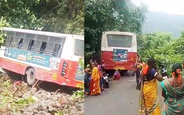 रायगडमध्ये लाडक्या बहिणींची बस २० फूट खोल दरीत कोसळली; जीवितहानी टळली