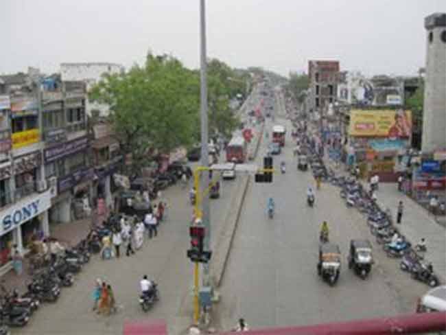 Amravati News : नवरात्रोत्सवात अमरावतीमध्ये ‘या’ मार्गांवर जड वाहनांना बंदी!
