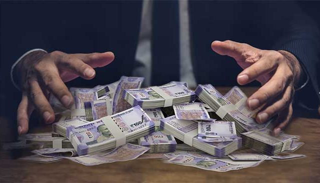कोट्यवधींच्या जप्त रकमेचे गौडबंगाल आहे तरी काय?