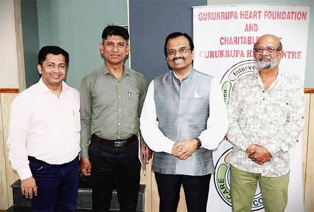 Health Camp : रंगमंच कामगारांसाठीच्या आरोग्य शिबीराला उत्तम प्रतिसाद!