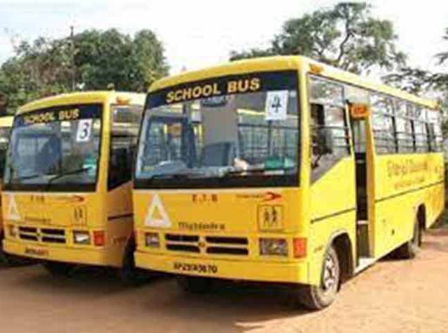 नियमांचे उल्लंघन करणाऱ्या स्कूल बसवर कारवाईचा बडगा!