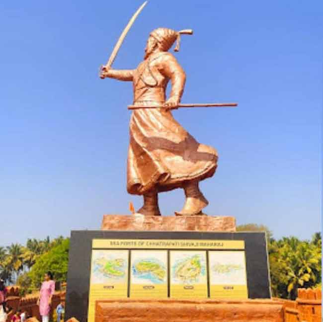 छत्रपतींचा पुतळा कोसळल्याप्रकरणी तिसऱ्या आरोपीला मिर्झापूरमधून अटक!