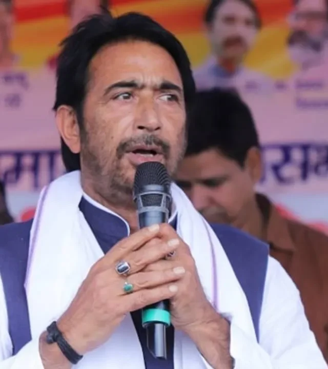 Ghulam Ahmad Mir : “घुसखोरांनाही ४५० रुपयांत गॅस सिलिंडर देणार”, काँग्रेस नेत्याची अजब घोषणा