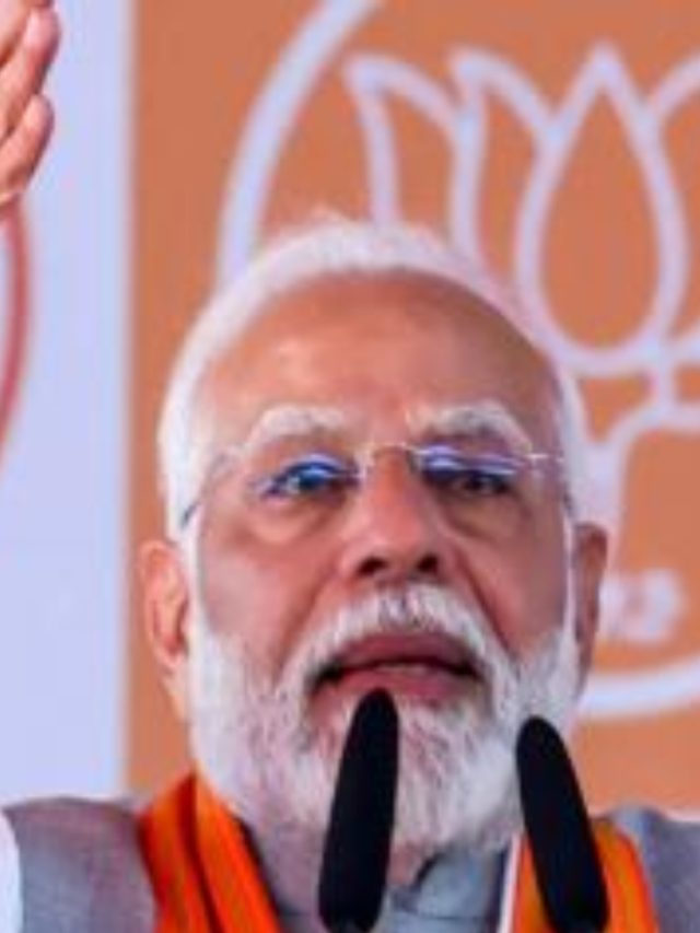 काम रखडवण्यात महाविकास आघाडीची PHD; तर काँग्रेस ब्रेक लावण्यात तरबेज, PM मोदींचा हल्लाबोल