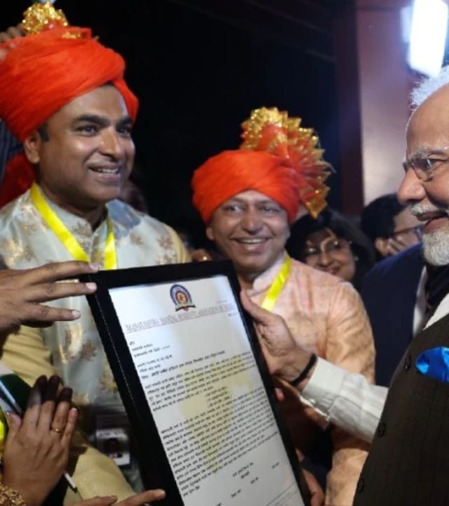 PM Modi Nigeria Visit : पंतप्रधान नरेंद्र मोदींनी केले नायजेरियातील मराठी समुदायाचे कौतुक