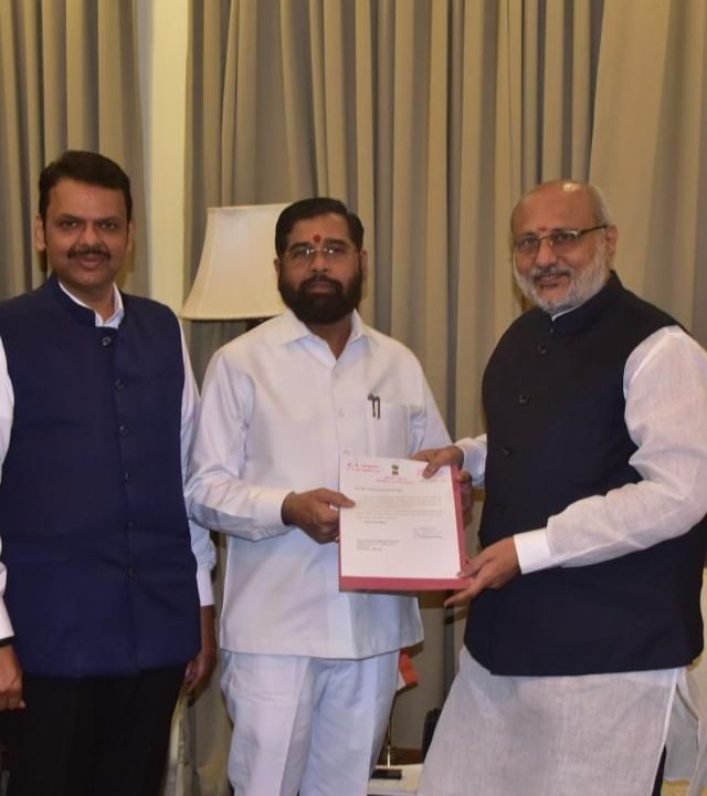 Mahayuti Chief Minister : महायुतीच्या मुख्यमंत्री, उपमुख्यमंत्र्यांचा राजीनामा; आता 'हा' असणार मुख्यमंत्री पदाचा चेहरा