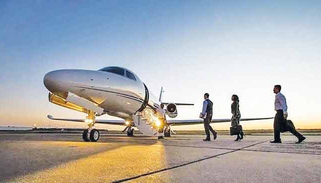 charter Airplane : चार्टर विमान का आणि कुणासाठी?