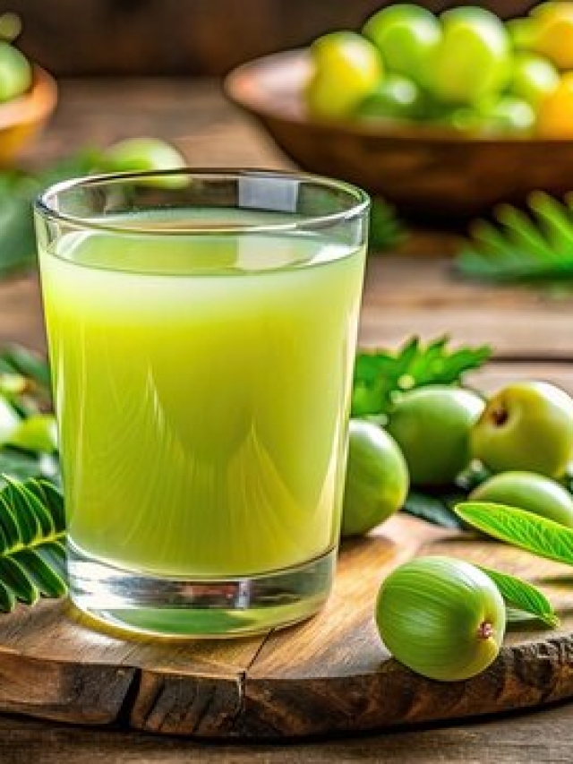 Gooseberry Juice Benefits : हिवाळ्यात प्या आवळ्याचा ज्यूस! राहाल तंदरुस्त