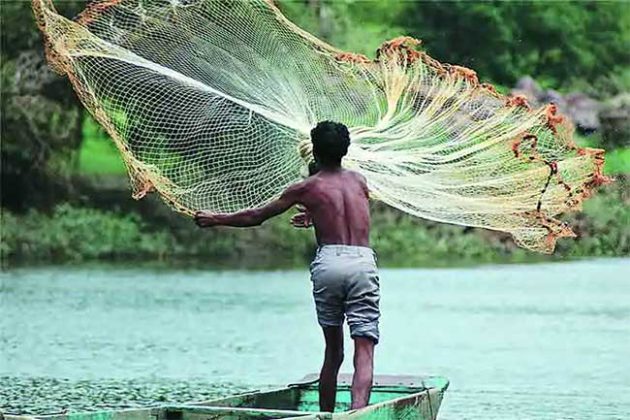 Solapur: मासेमारीच्या जाळ्यात पाय अडकून भीमा नदीत तरुणाचा मृत्यू