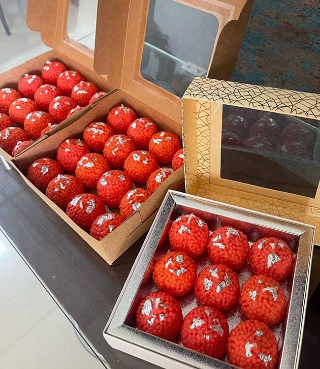 motichur laddu