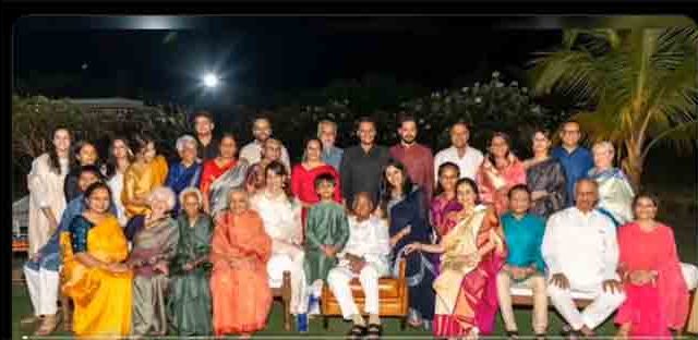 शरद पवार यांनी कुटुंबियांसह साजरा केला भाऊबीजेचा सण, अजित पवार सामील होते का नाही?