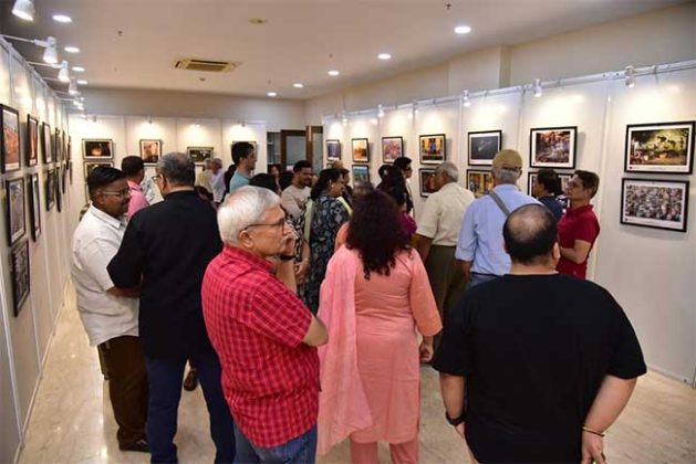 'फोटो सर्कल सोसायटी'च्या छायाचित्र प्रदर्शनाला ठाणेकरांचा उत्स्फूर्त प्रतिसाद