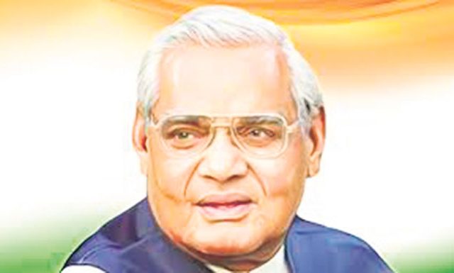 मऊ मेणाहून...