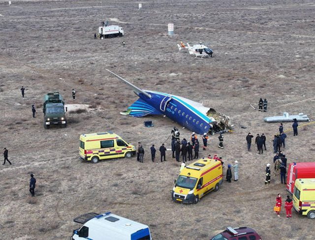 Kazakhstan Plane Crash : कझाकिस्तानमध्ये विमान कोसळून चक्काचूर!
