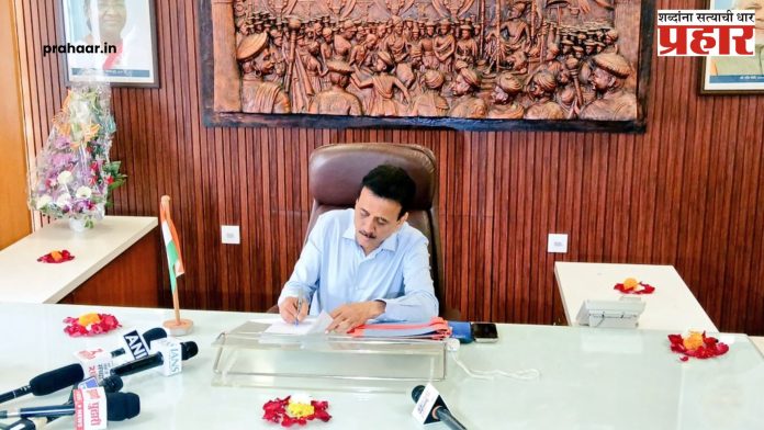 Girish Mahajan : गिरीष महाजन यांनी स्वीकारला जलसंपदा व आपत्ती व्यवस्थापन विभाग मंत्रीपदाचा कार्यभार