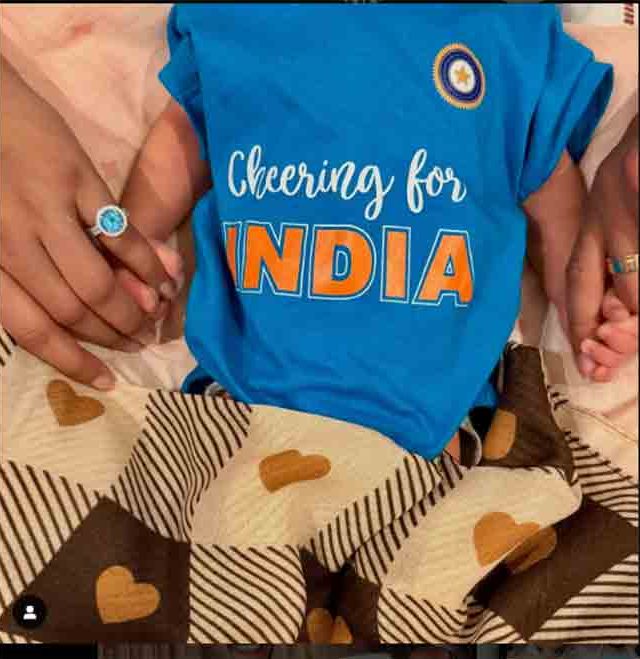 Indian cricketer: भारताचा हा क्रिकेटर बनला बाबा, शेअर केला फोटो