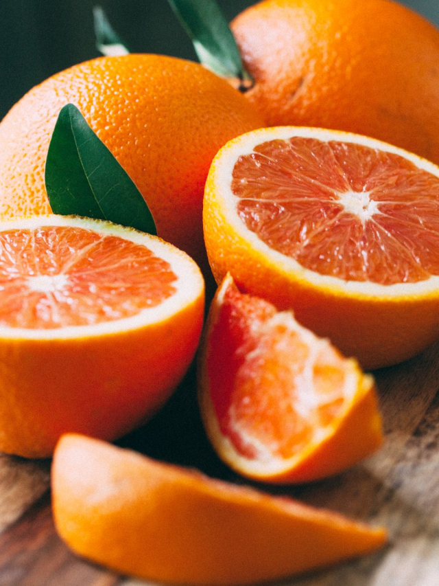 Orange Benefits : हिवाळ्यात नियमित करा ‘या’ फळाचे सेवन, शरीरातील विटामिनची कमतरता होईल दूर