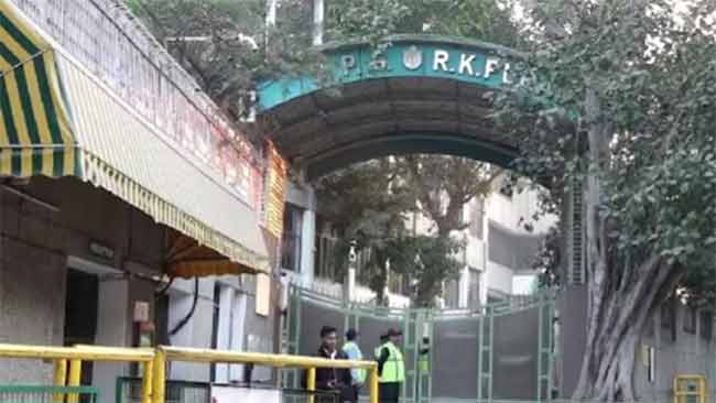 Delhi School Bomb Threat : दिल्लीतील शाळांना बॉम्बने उडवण्याची धमकी!