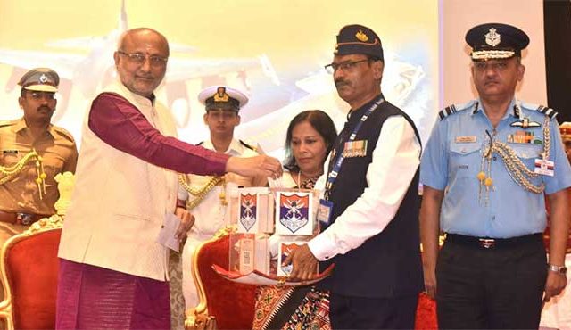 ध्वजनिधीला सर्वांचे योगदान गरजेचे - राज्यपाल